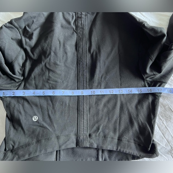Lululemon Principal Jacket - Picture 6 of 7